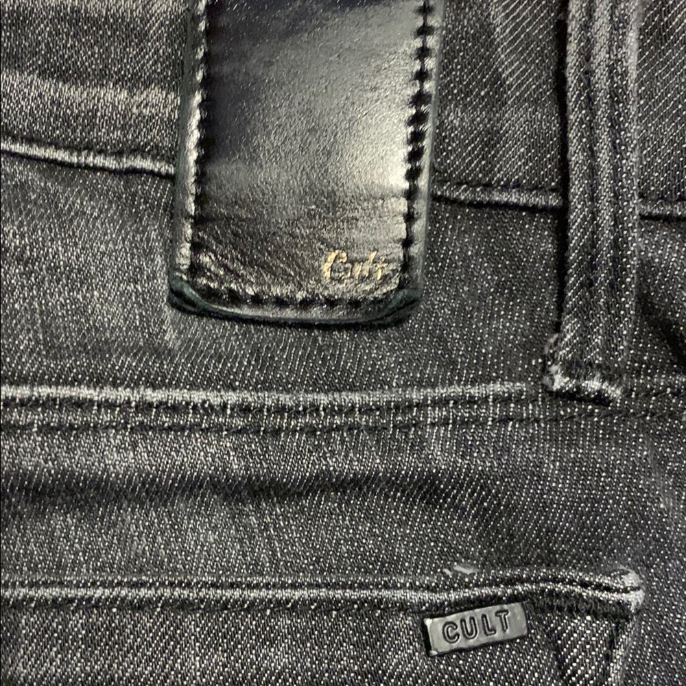 Women’s Cult of Individuality Jeans - Picture 3 of 7